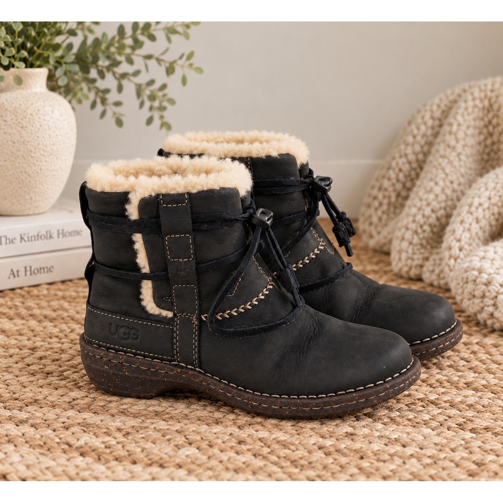 UGG Australia Cove Shearling Lined Ankle Winter Leather Boots Size 6